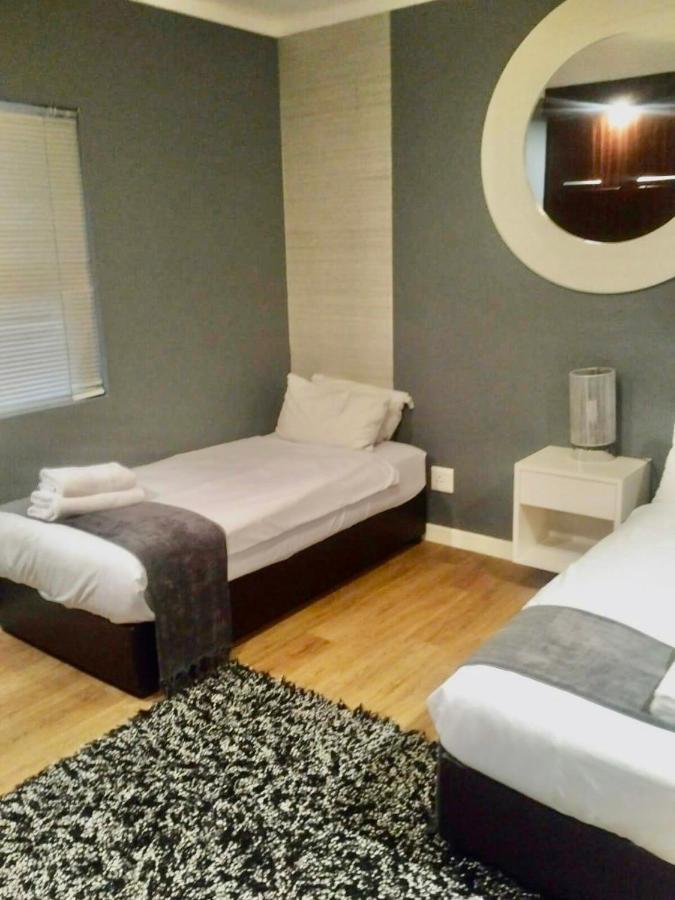 Icon Self Catering Apartment In Cape Town Near Waterfront And Cticc Ngoại thất bức ảnh