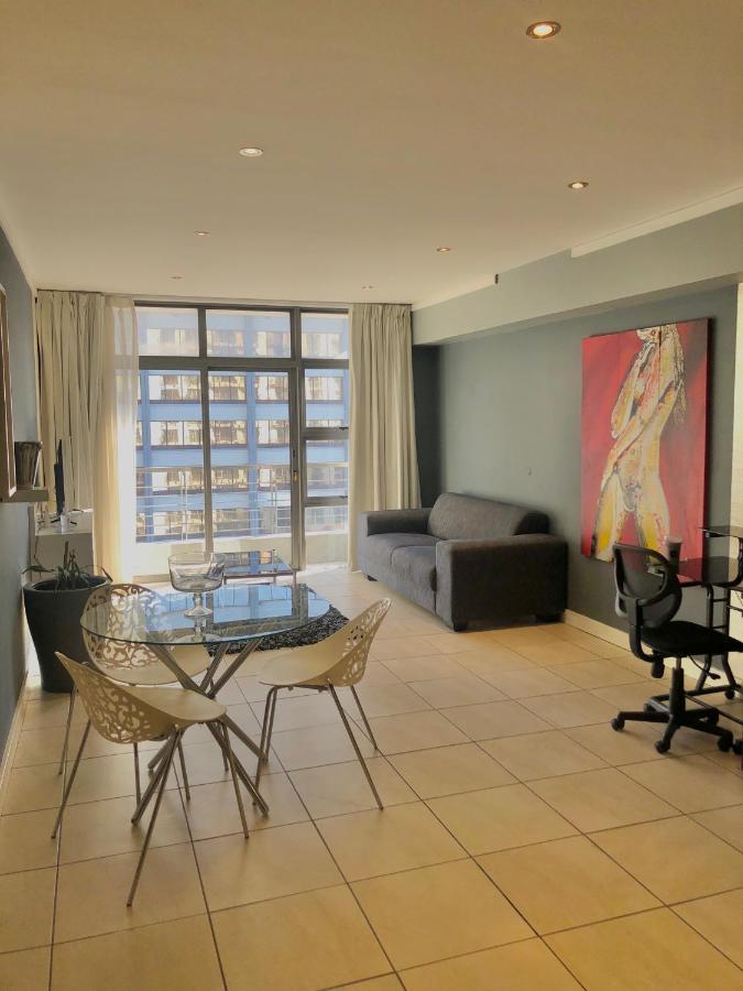 Icon Self Catering Apartment In Cape Town Near Waterfront And Cticc Ngoại thất bức ảnh