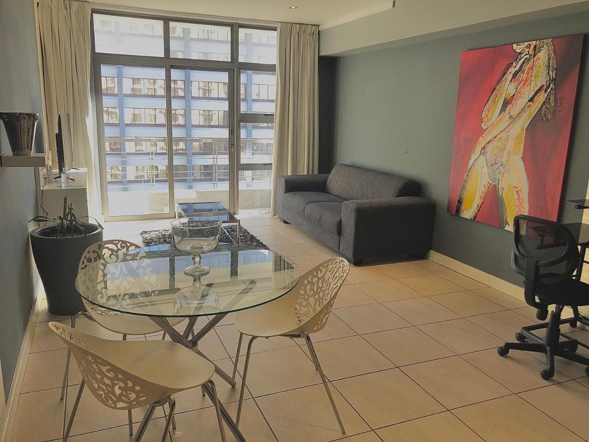 Icon Self Catering Apartment In Cape Town Near Waterfront And Cticc Ngoại thất bức ảnh