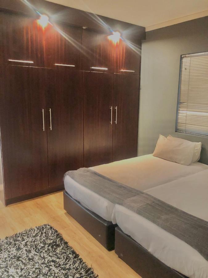 Icon Self Catering Apartment In Cape Town Near Waterfront And Cticc Ngoại thất bức ảnh